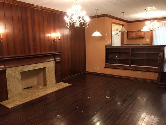 5th image of 1629 Lafayette St