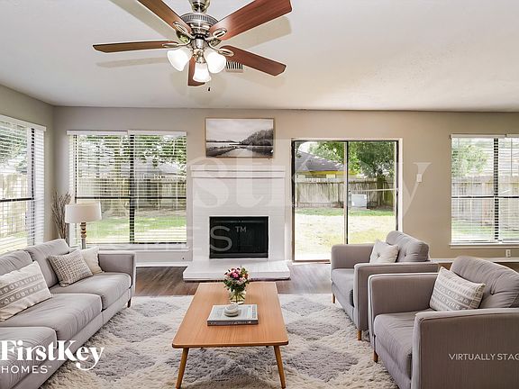 5th image of 15511 Evergreen Grove Dr