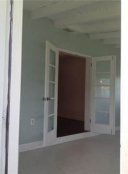 5th image of 8620 NE 1st Ave