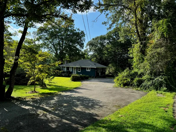 (undisclosed Address), Kinnelon, NJ 07405