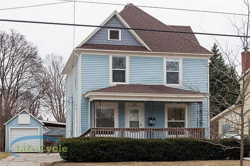138 Travis St NE Photo 1