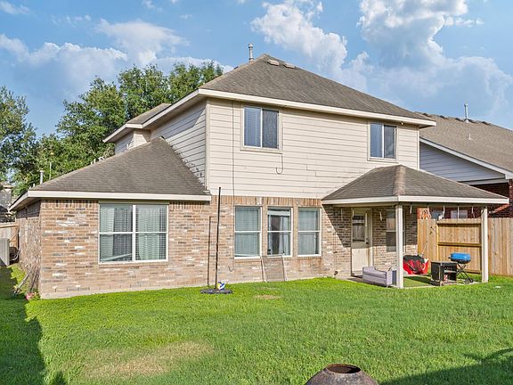 3rd image of 5903 Llano Creek Dr