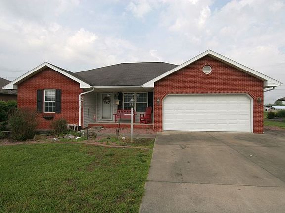 2nd image of 3987 Pinehurst Dr