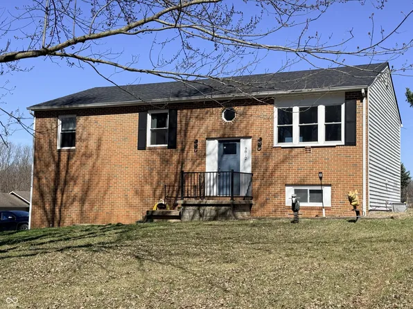 9812 W 900 N, Elwood, IN 46036