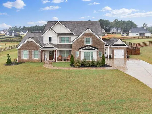 265 Township Dr, Senoia, GA 30276