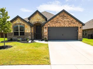 118 Sycamore St, Balch Springs, TX 75181