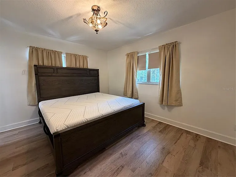 3230 W Saint Conrad St — Photo 15