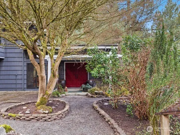 11202 204th Avenue NE, Redmond, WA 98053