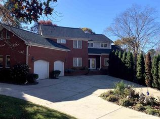 222 Muirfield Ln, Clayton, NC 27527