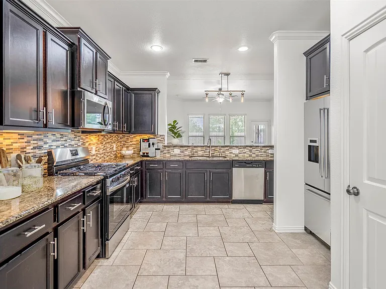 31767 Chapel Rock Ln — Photo 10