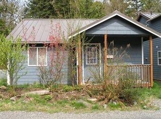 3730 Cedrus Ln, Lummi Island, WA 98262