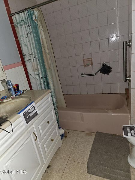 2nd image of 51 Rustys Road