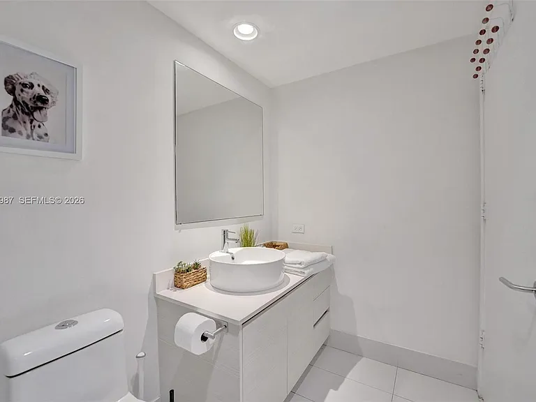 2600 E Hallandale Beach Blvd #T1902 — Photo 37