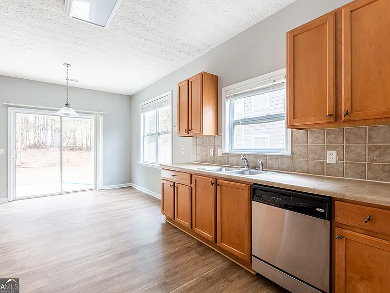 3290 Cooper Woods Dr — Photo 6