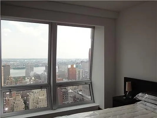 Rented by 212 Consulting Corp | media 34