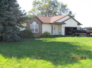 24100 N County Road 3100 E, Manito, IL 61546