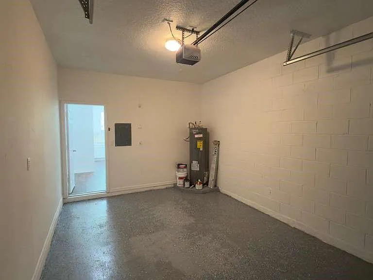 4317 Paradise Cove Ct — Photo 37