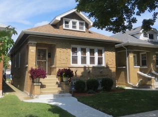 5328 W Melrose St, Chicago, IL 60641