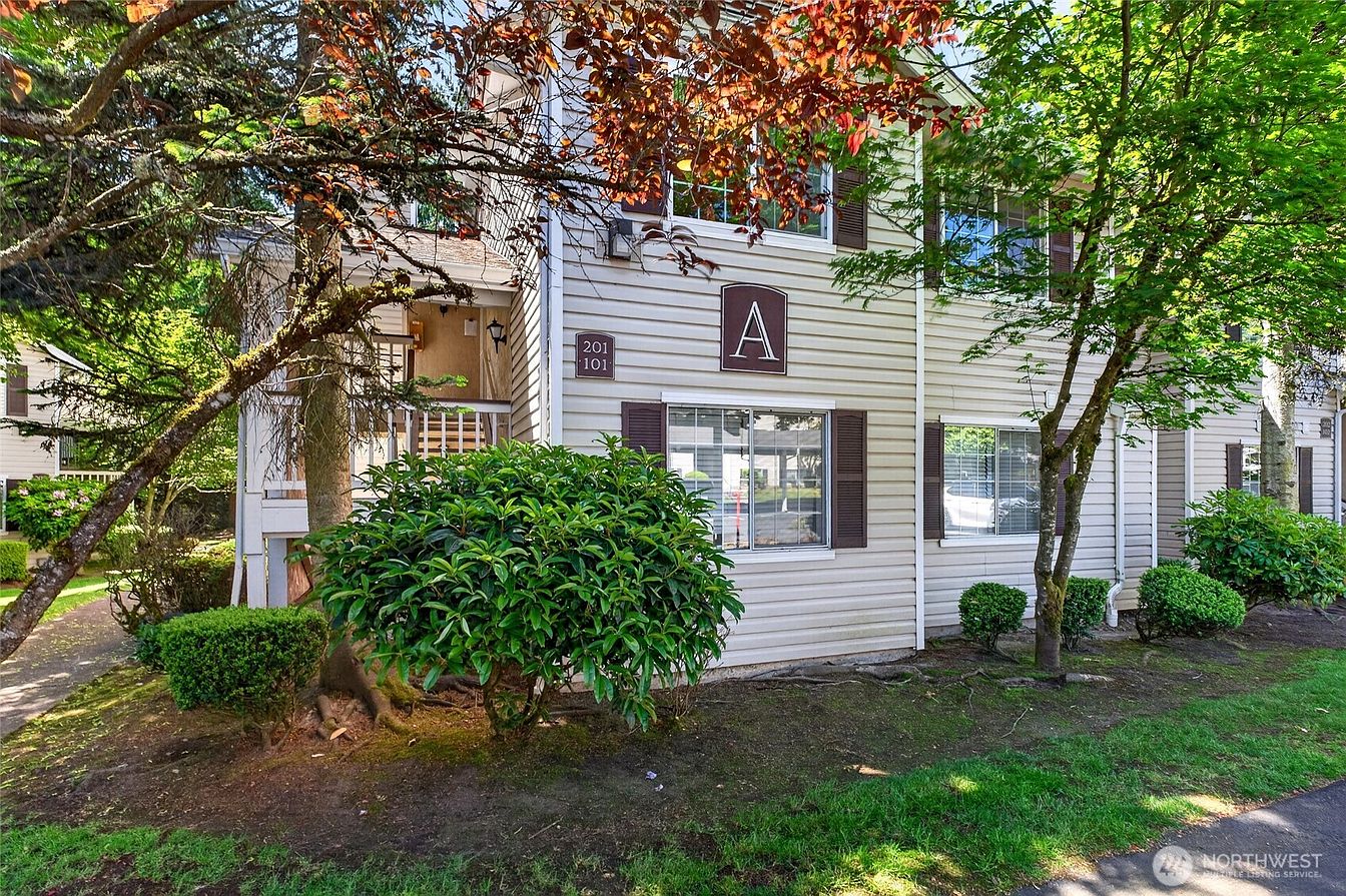 1st image of 19230 Forest Park Drive NE #A201