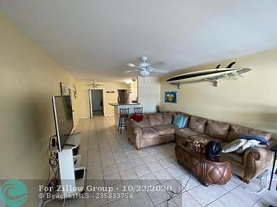 1st image of 2122 NE 26th St