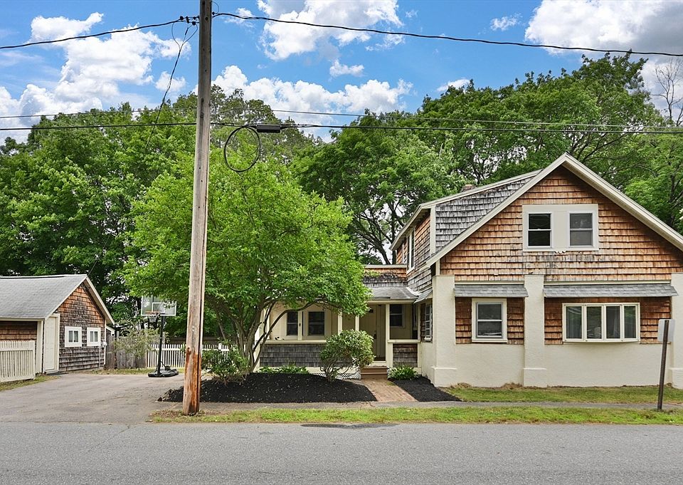 1st image of 31 Waushakum Ave