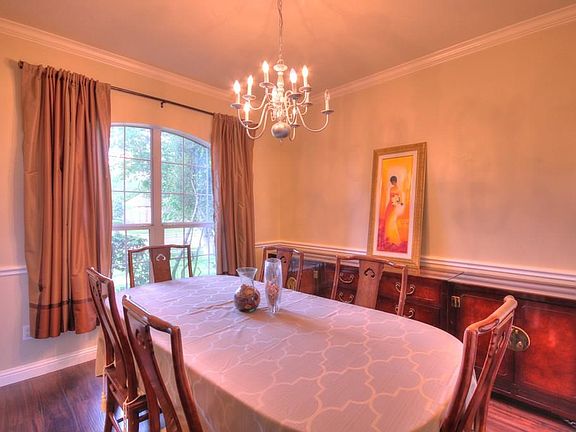 5th image of 3614 Pemberton Dr
