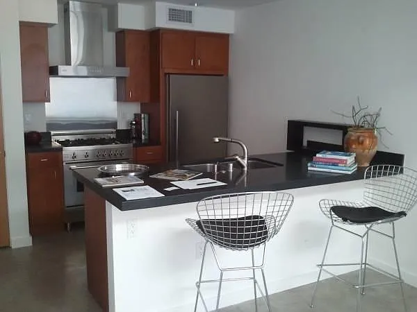 1120 N El Centro Ave #10 — Photo 8