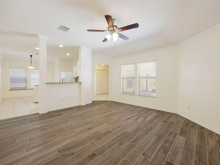 20602 Naples Terrace Ln — Photo 7