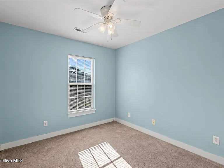 220 Twin Oaks Dr #A — Photo 14