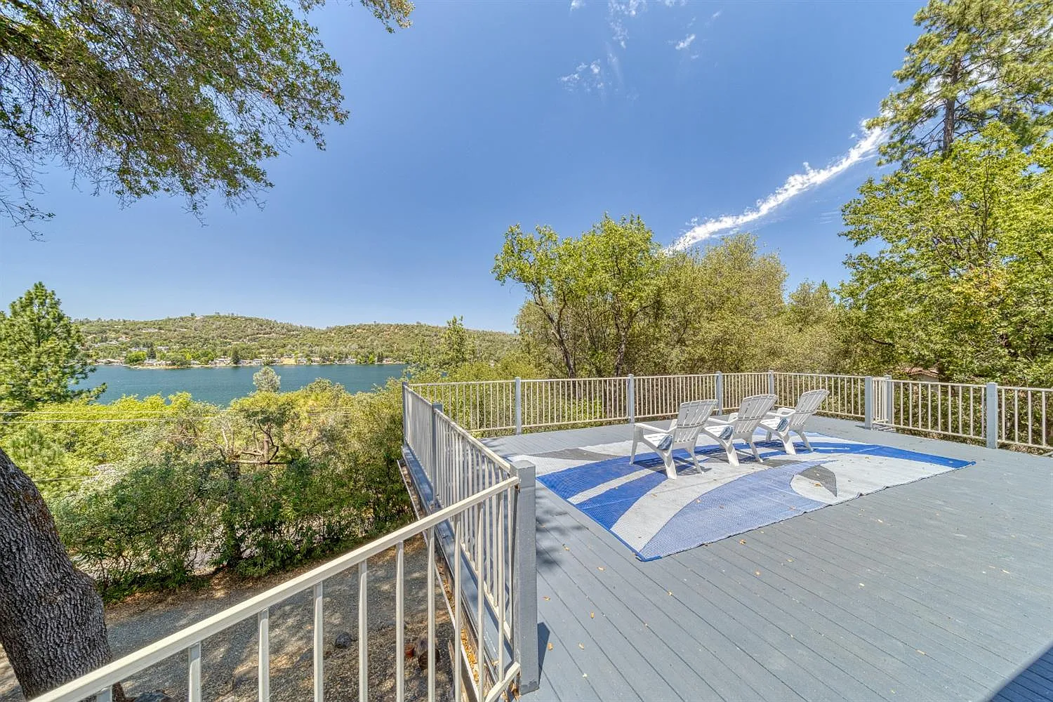 18405 Chaparral Dr photo 1