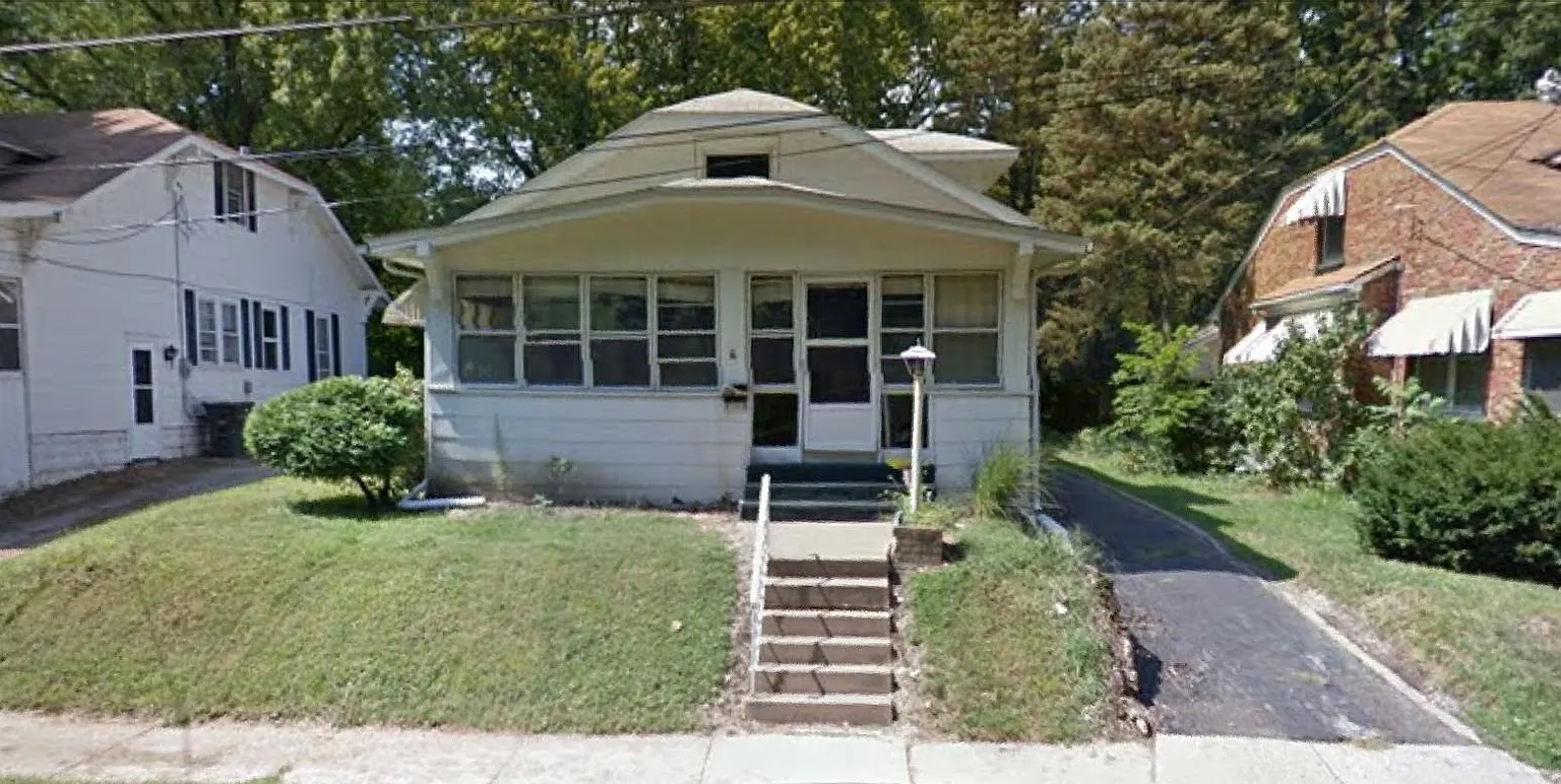 1114 35th St photo 1