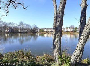 7230 Devereux Ct, Alexandria, VA 22315