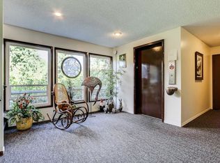 Hillcliff Apartments, Seattle, WA 98155