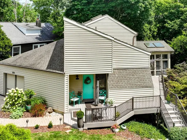 3700 Pocahontas Ave, Cincinnati, OH 45227