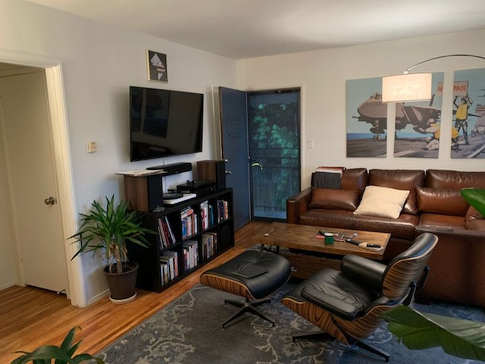 1st image of 236 Hampton Dr #808e48208