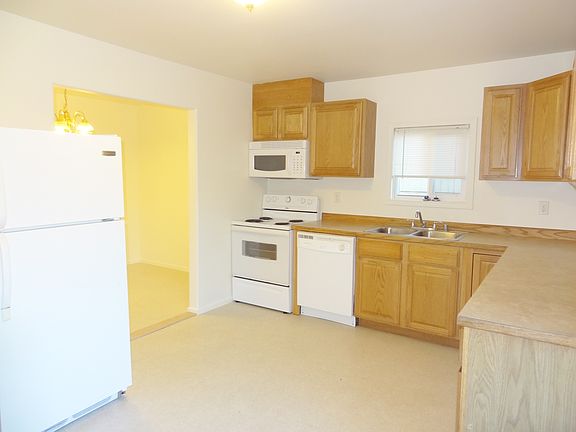 5th image of 8111 S C St
