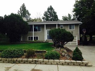 606 W 13th St, Benton City, WA