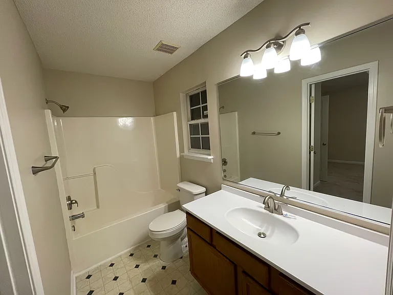 5017 Westview St — Photo 16