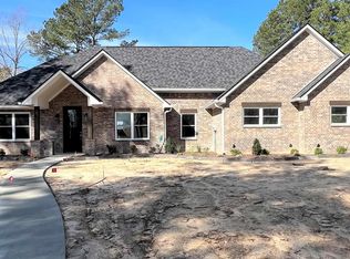 128 Hilburn Rd, Kilgore, TX 75662