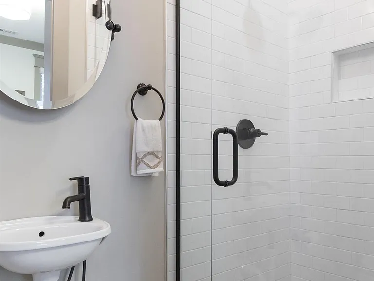 204 Burns Ave #13 — Photo 19