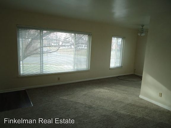 2nd image of 3001 Grand Ave APT 3