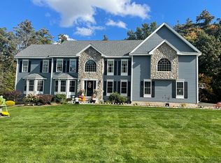32 Ballard Rd, Pelham, NH 03076