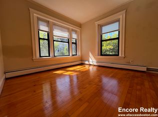 35 Upland Rd #2, Cambridge, MA 02140