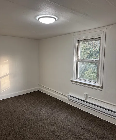 391 Valley Rd — Photo 7