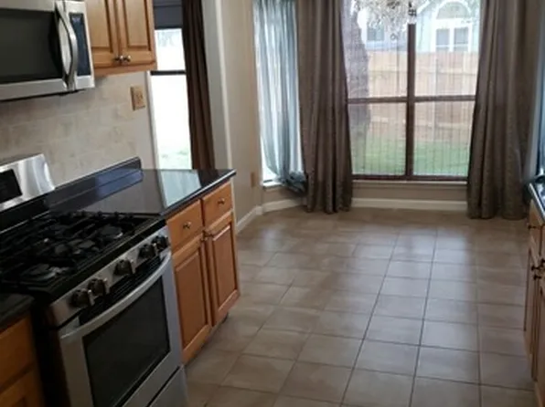 2112 Delvin Ln, Austin, TX 78728