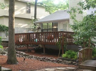 13214 White Fir Ln, Little Rock, AR 72212