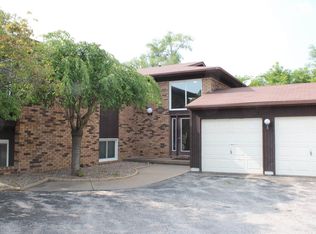 3810 Spring St APT 2, Davenport, IA 52807