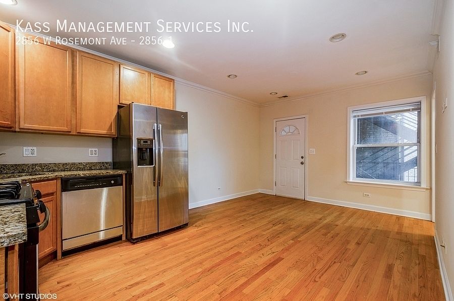 1st image of 2856 W Rosemont Ave APT 1
