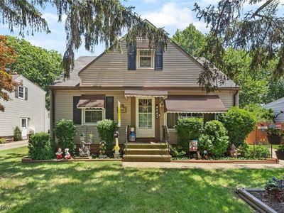 4843 Summer Ln, Brooklyn, OH, 44144