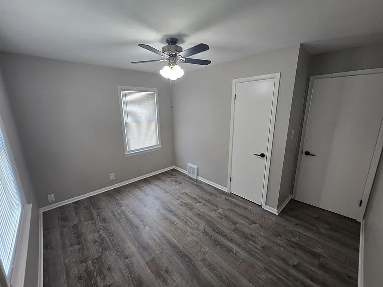 12328 Park Knoll Dr — Photo 9